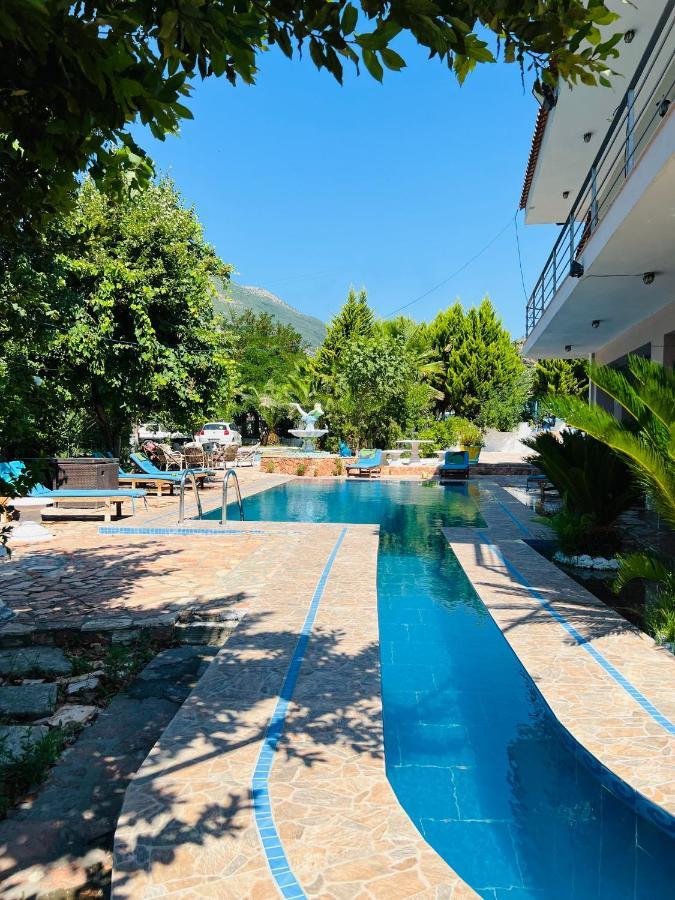 Vieri Apartments Lukovë Eksteriør billede